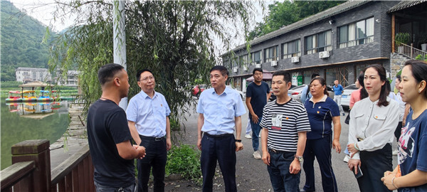 2023-6-21  貴州陽光產(chǎn)權(quán)交易所開展我們的節(jié)日·端午節(jié)主題實(shí)踐活動(dòng)暨鄉(xiāng)村振興調(diào)研活動(dòng)4.jpg