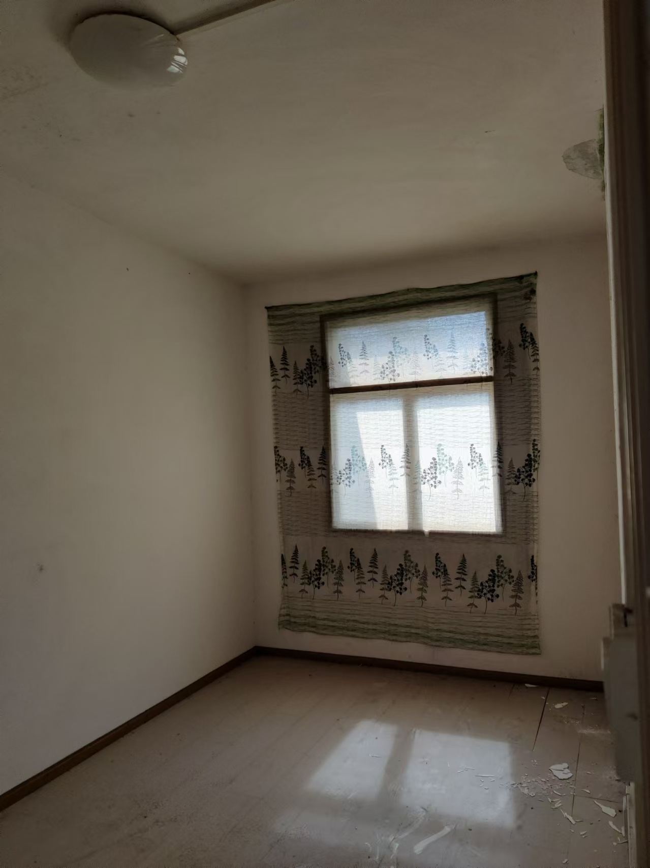 1743488082872287.jpg 圖片關(guān)鍵詞