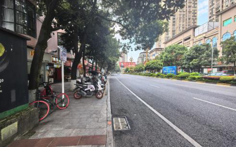 紅旗新村A棟1層5、6號(hào)門(mén)面轉(zhuǎn)讓?zhuān)ǔ钟蟹剑嘿F州省機(jī)關(guān)事務(wù)管理局國(guó)有資產(chǎn)管理服務(wù)中心）