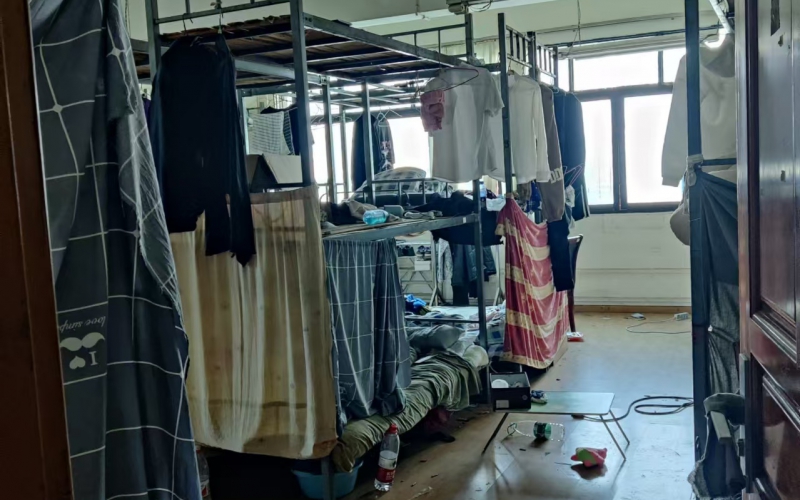 貴州省機關(guān)事務(wù)管理局國有資產(chǎn)管理服務(wù)中心貴陽市南明區(qū)花溪大道北段128號靈達新苑B棟3層1-3號、4層1號房屋資產(chǎn)招租